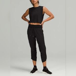 Lululemon Athletica Dance Studio Mid-Rise Crop 25"- In Black